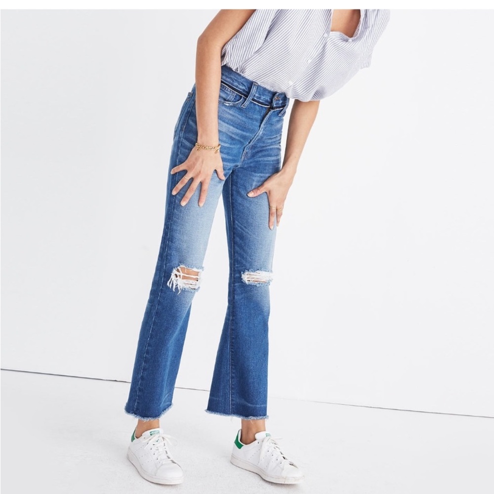 Madewell Women's Retro Crop Bootcut Jeans
High Rise Medium Wash Blue 25
